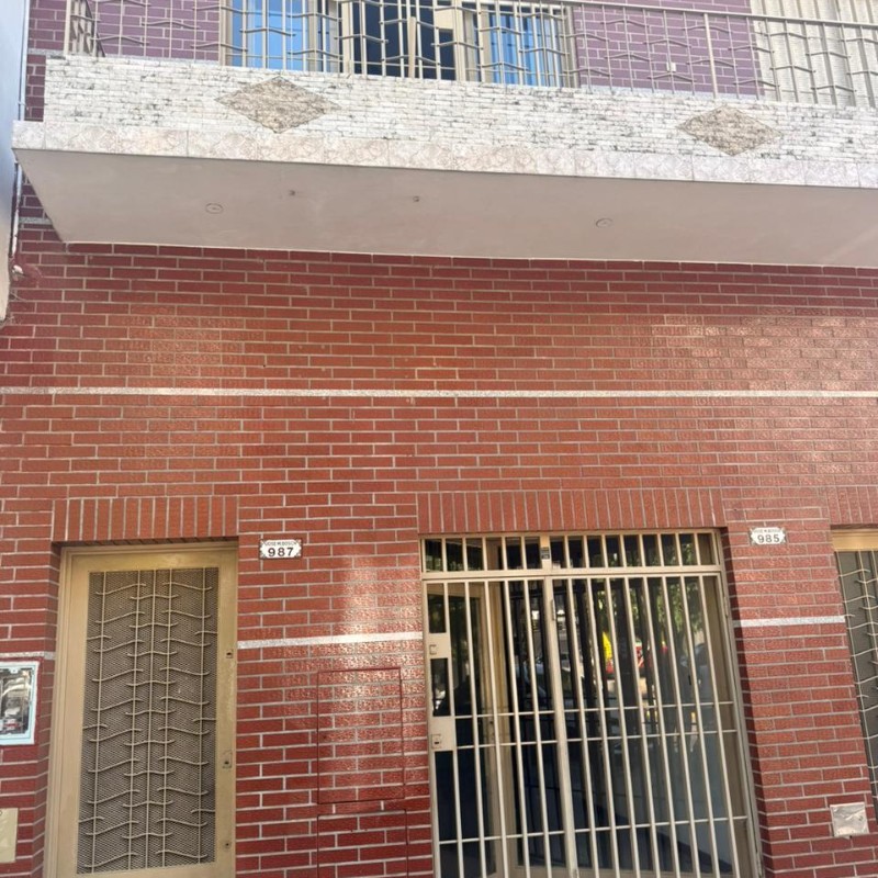 Casa + Local Comercial